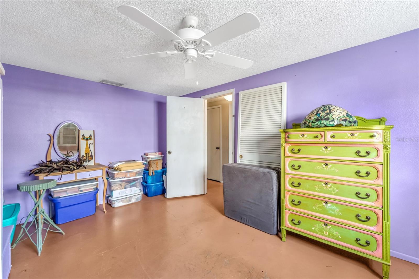 1202 ROYAL OAK DR — photo 27