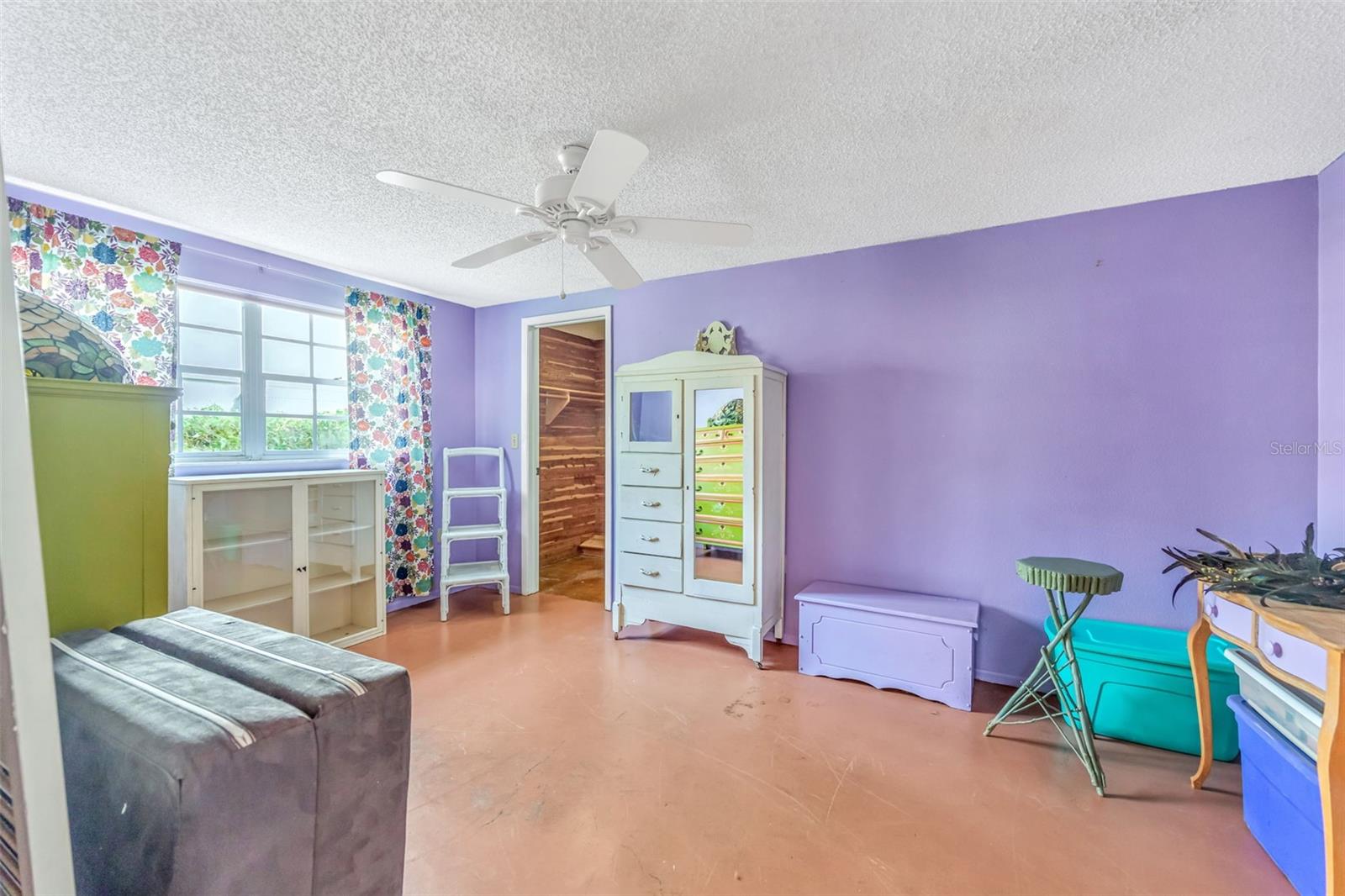 1202 ROYAL OAK DR — photo 28