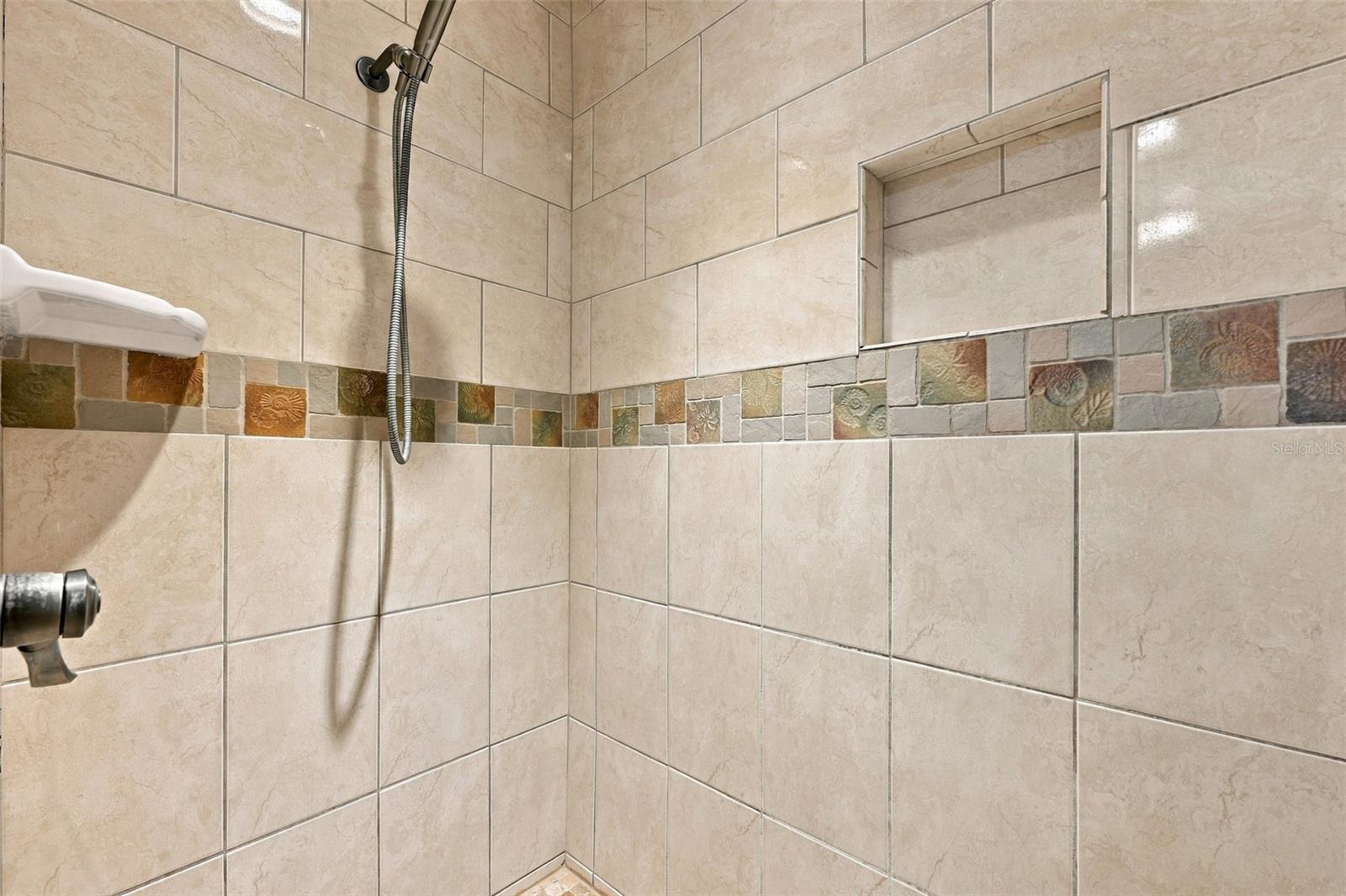 1514 CHATEAUX DE VILLE CT — photo 21
