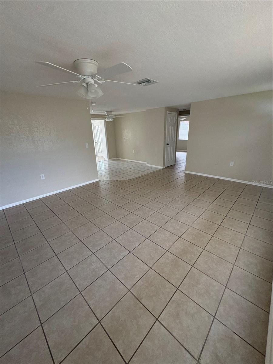 4606 EASTWOOD LN — photo 5