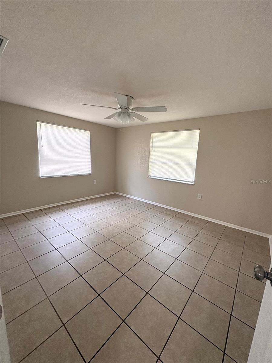 4606 EASTWOOD LN — photo 12