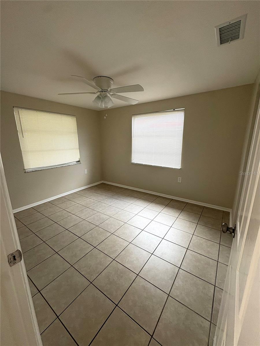 4606 EASTWOOD LN — photo 11