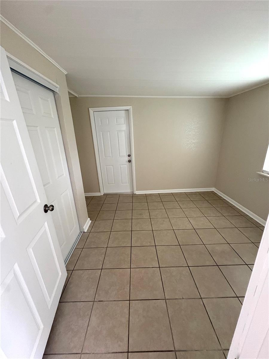 4606 EASTWOOD LN — photo 14
