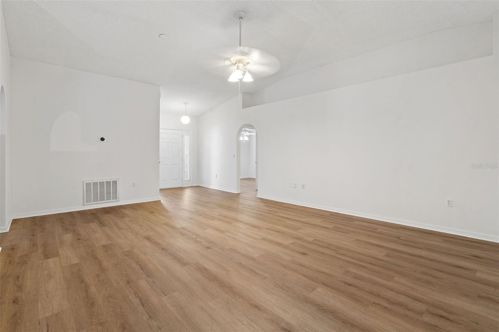 30260 BIRDHOUSE DR — photo 6