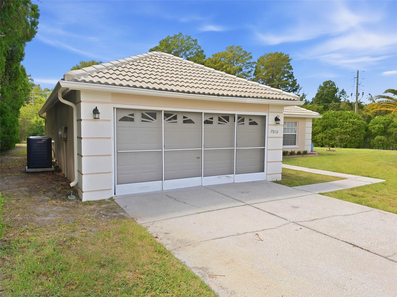 7010 ORCHID LAKE RD — photo 3