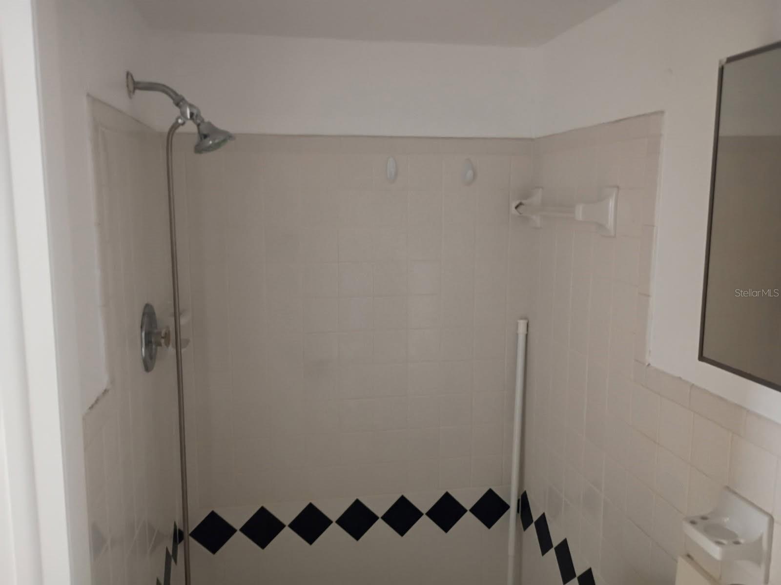 2614 N CLEVELAND ST — photo 7