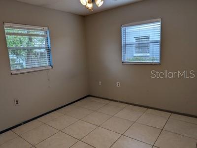 9737 MOREHEAD LN — photo 11