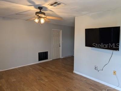 9737 MOREHEAD LN — photo 2