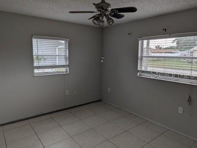 9737 MOREHEAD LN — photo 6