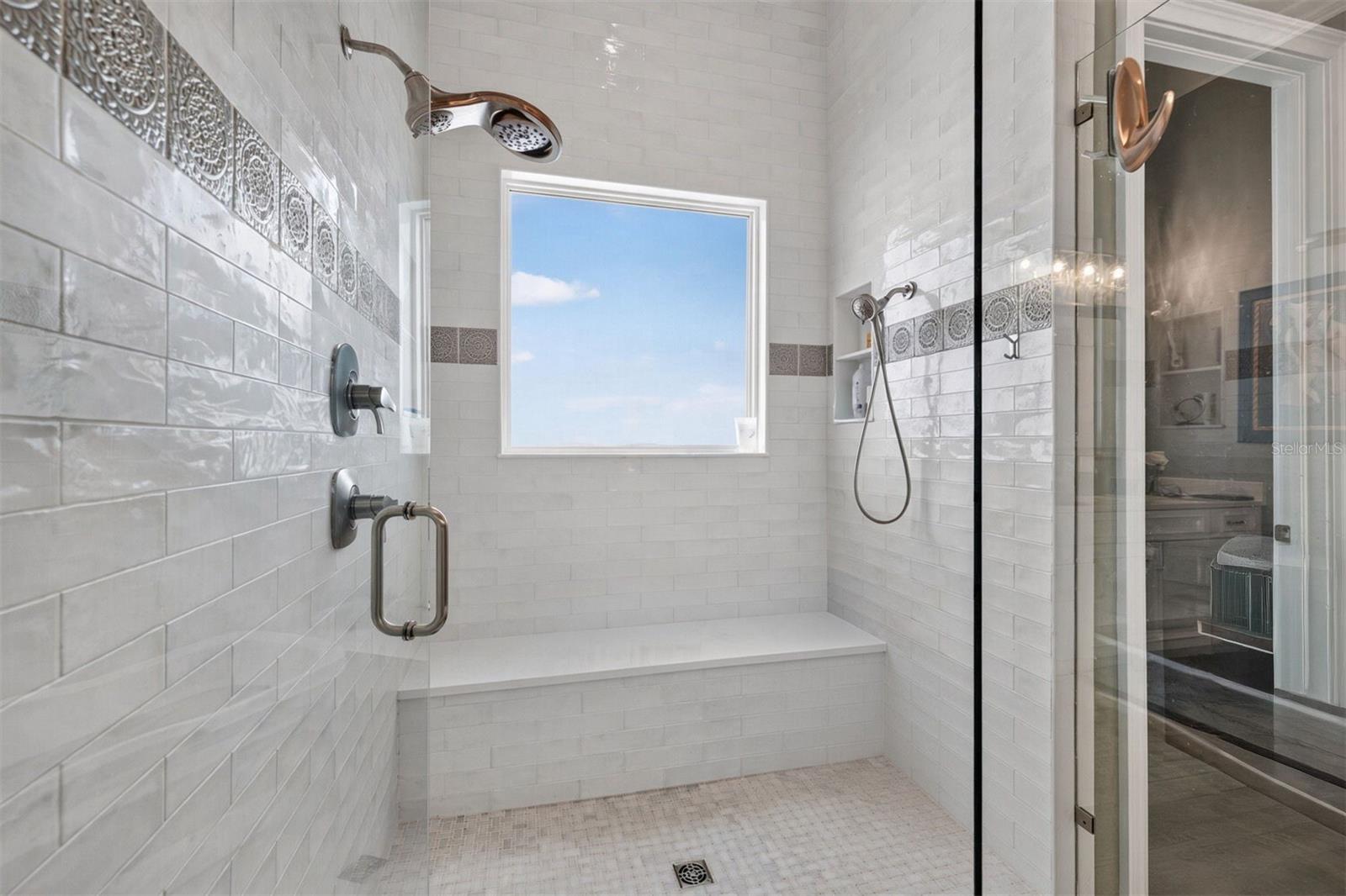 1341 MONTEREY BLVD NE — photo 20