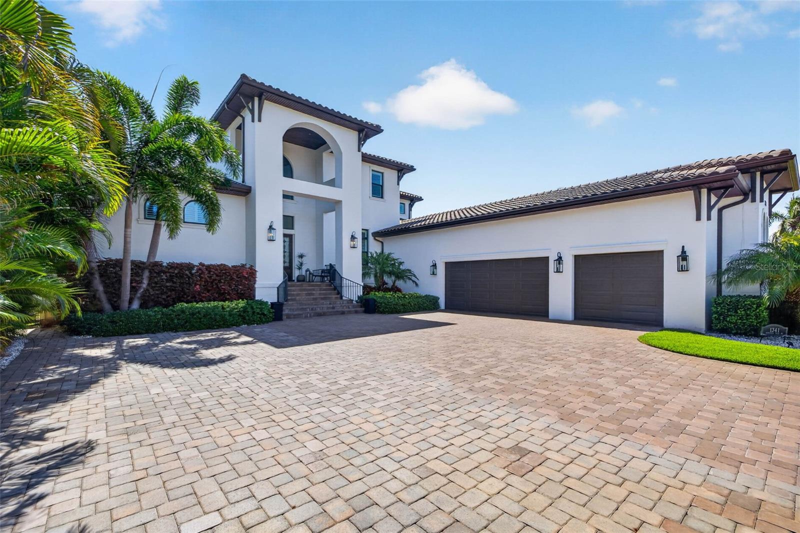 1341 MONTEREY BLVD NE — photo 50