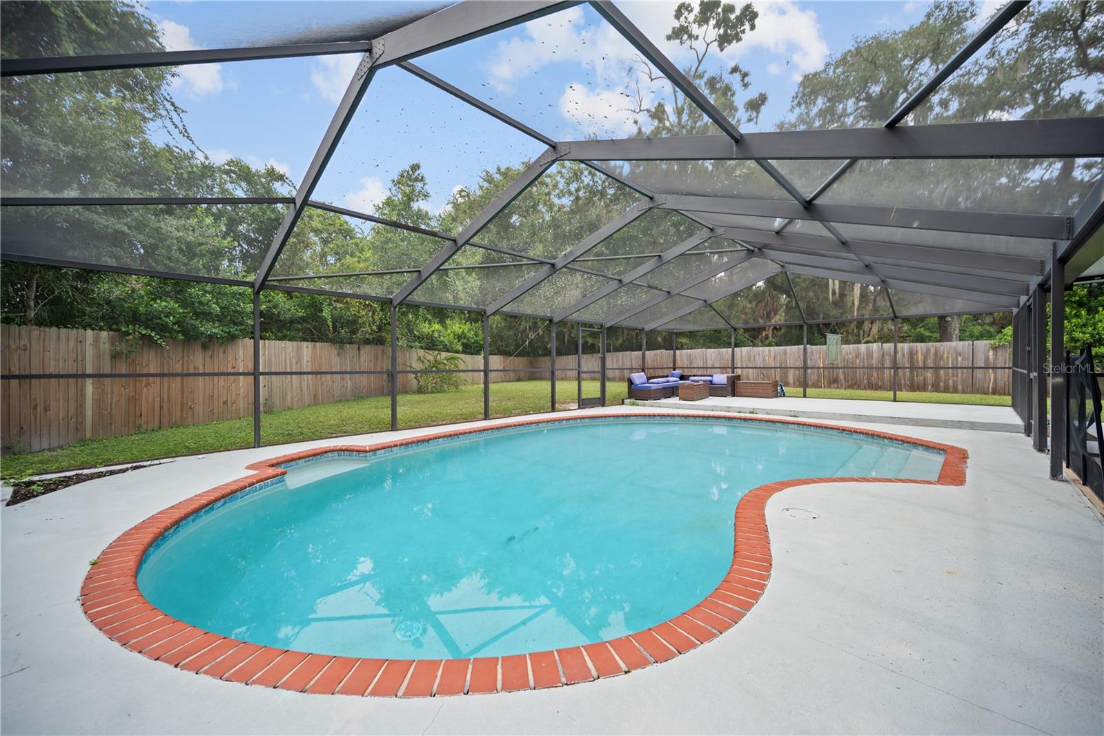2041 SHADOW PINE DR — photo 24