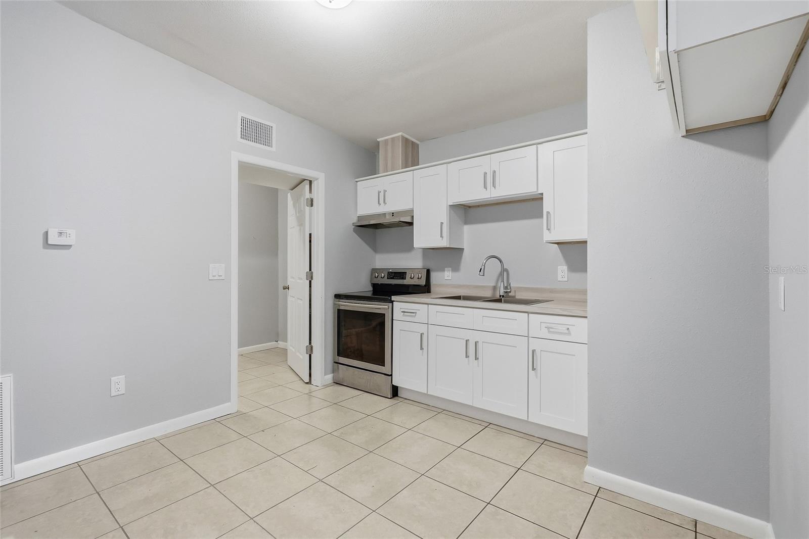1408 E 140TH AVE — photo 33