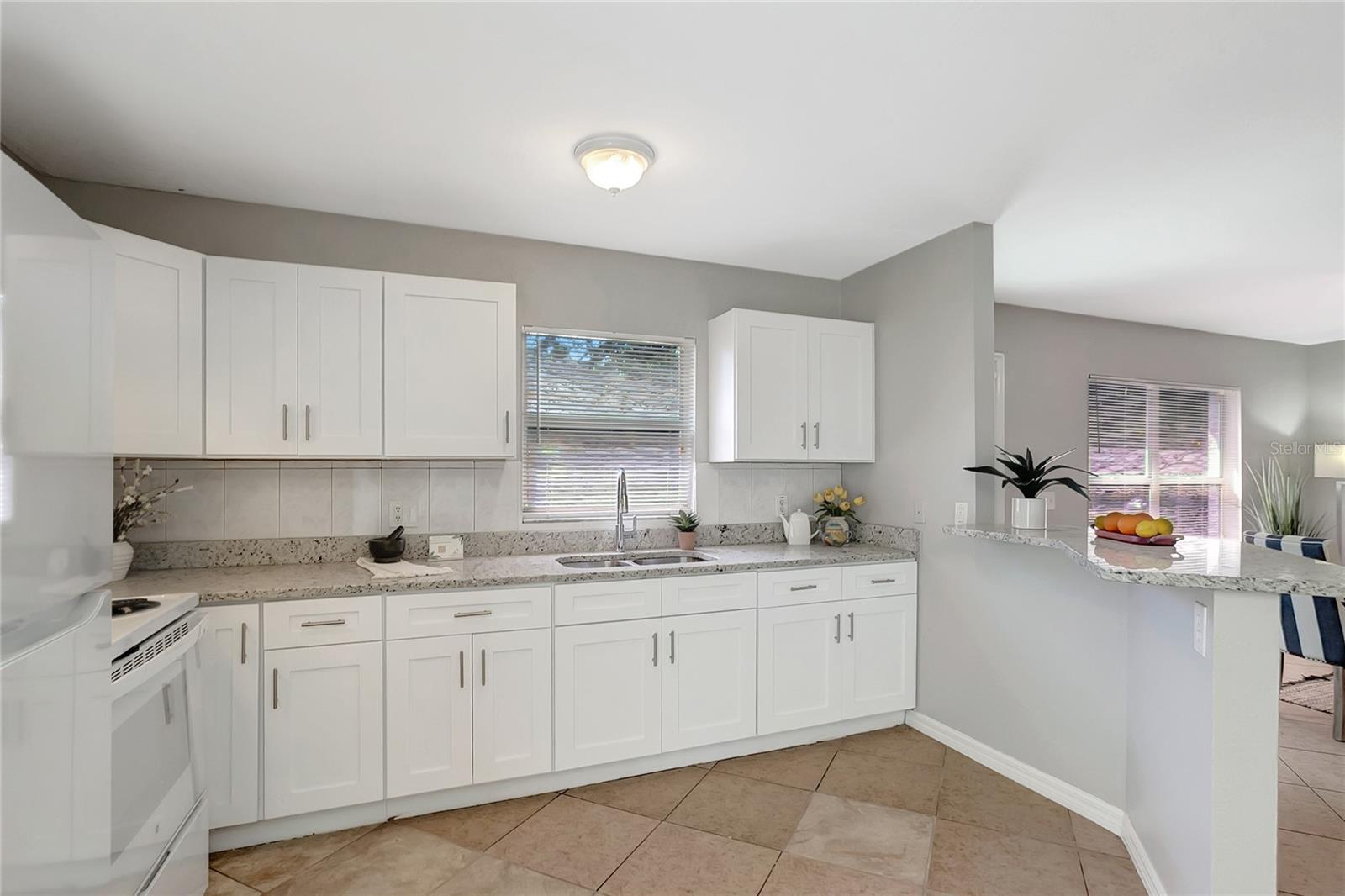 3908 E HENRY AVE — photo 13