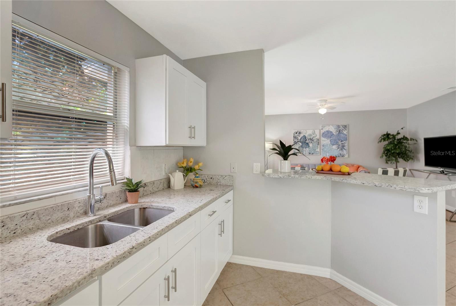 3908 E HENRY AVE — photo 15