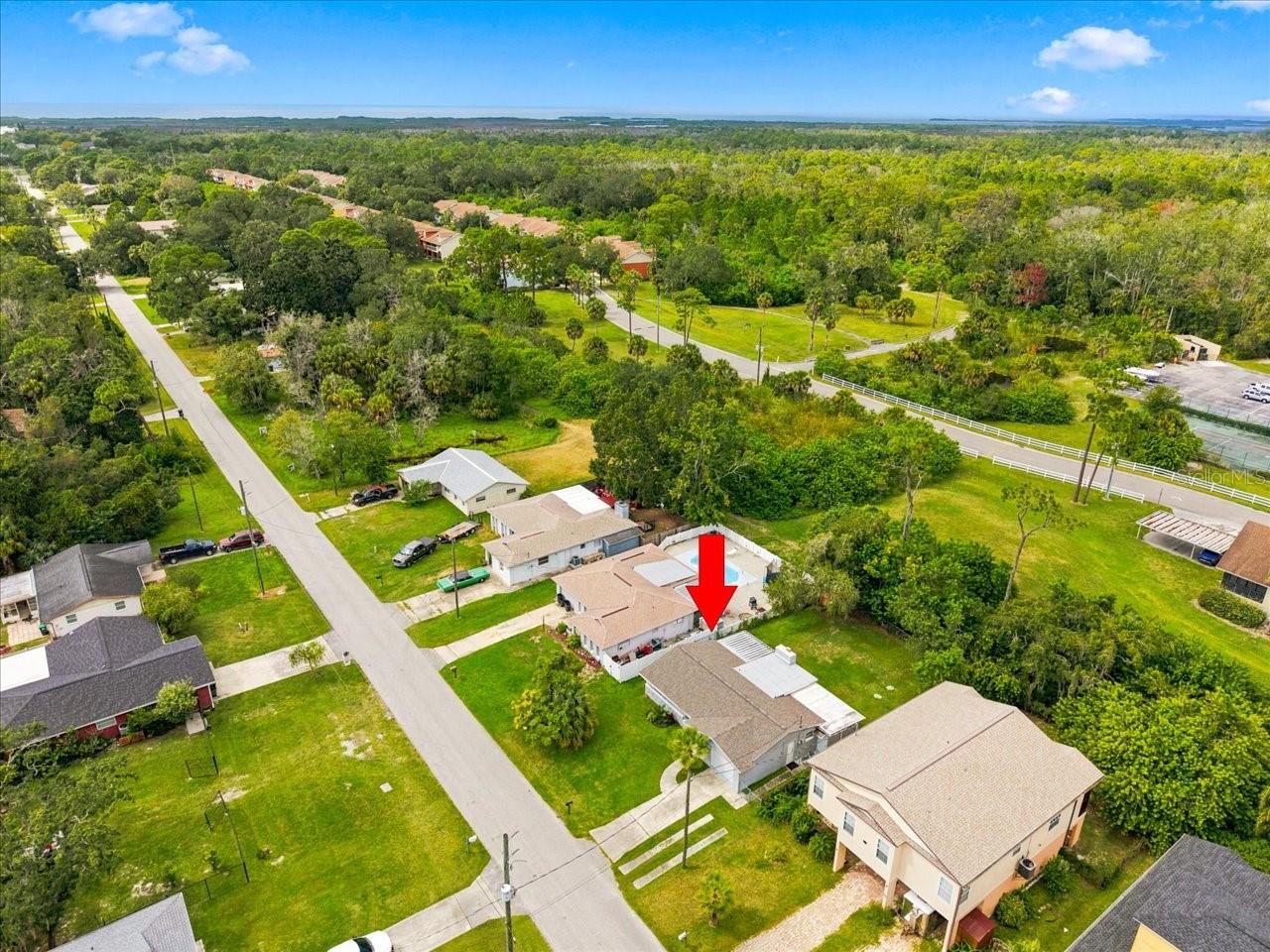 8223 GULF WAY — photo 4