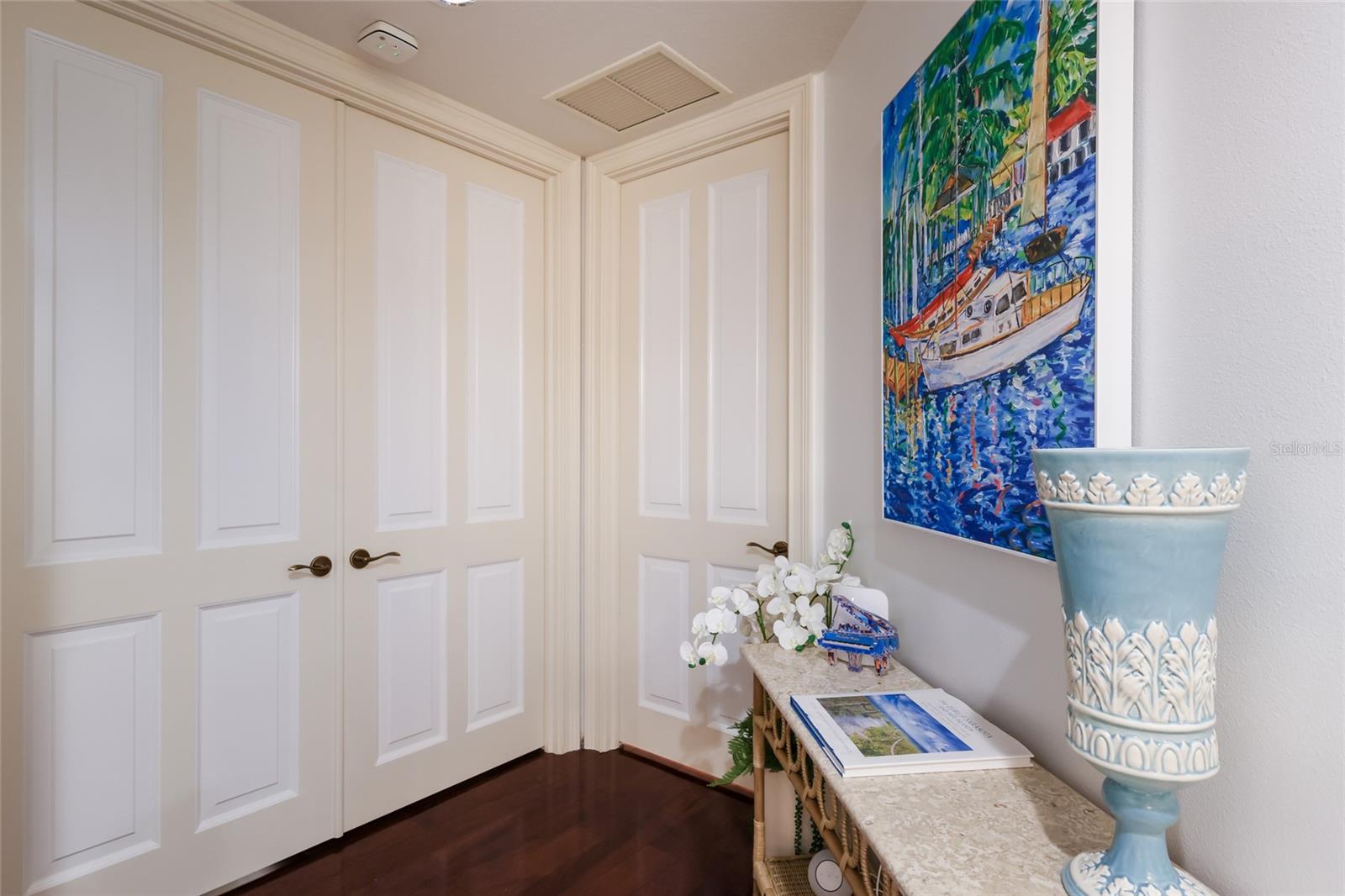 35 WATERGATE DR #804 — photo 18