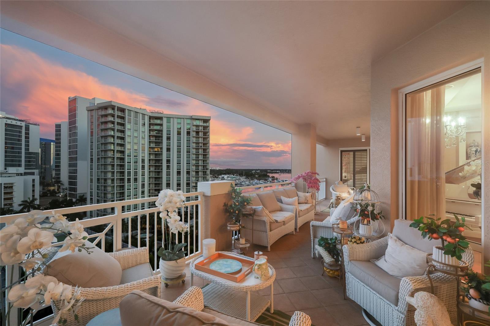 35 WATERGATE DR #804 — photo 22