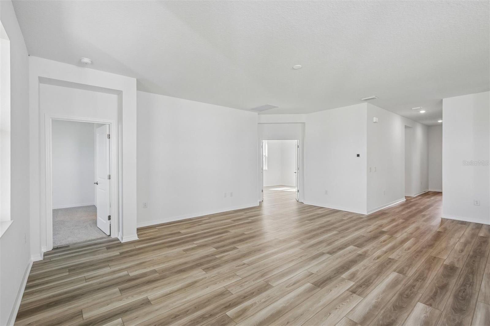 8708 CANARD CV — photo 16