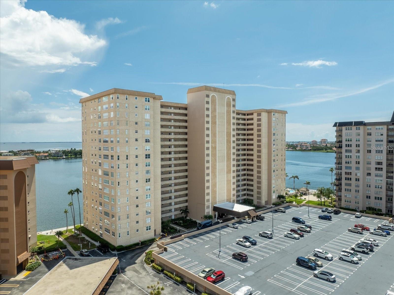 5200 BRITTANY DR S #303 — photo 40