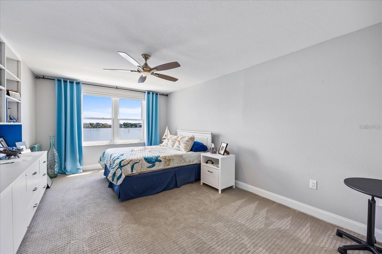 5200 BRITTANY DR S #303 — photo 15