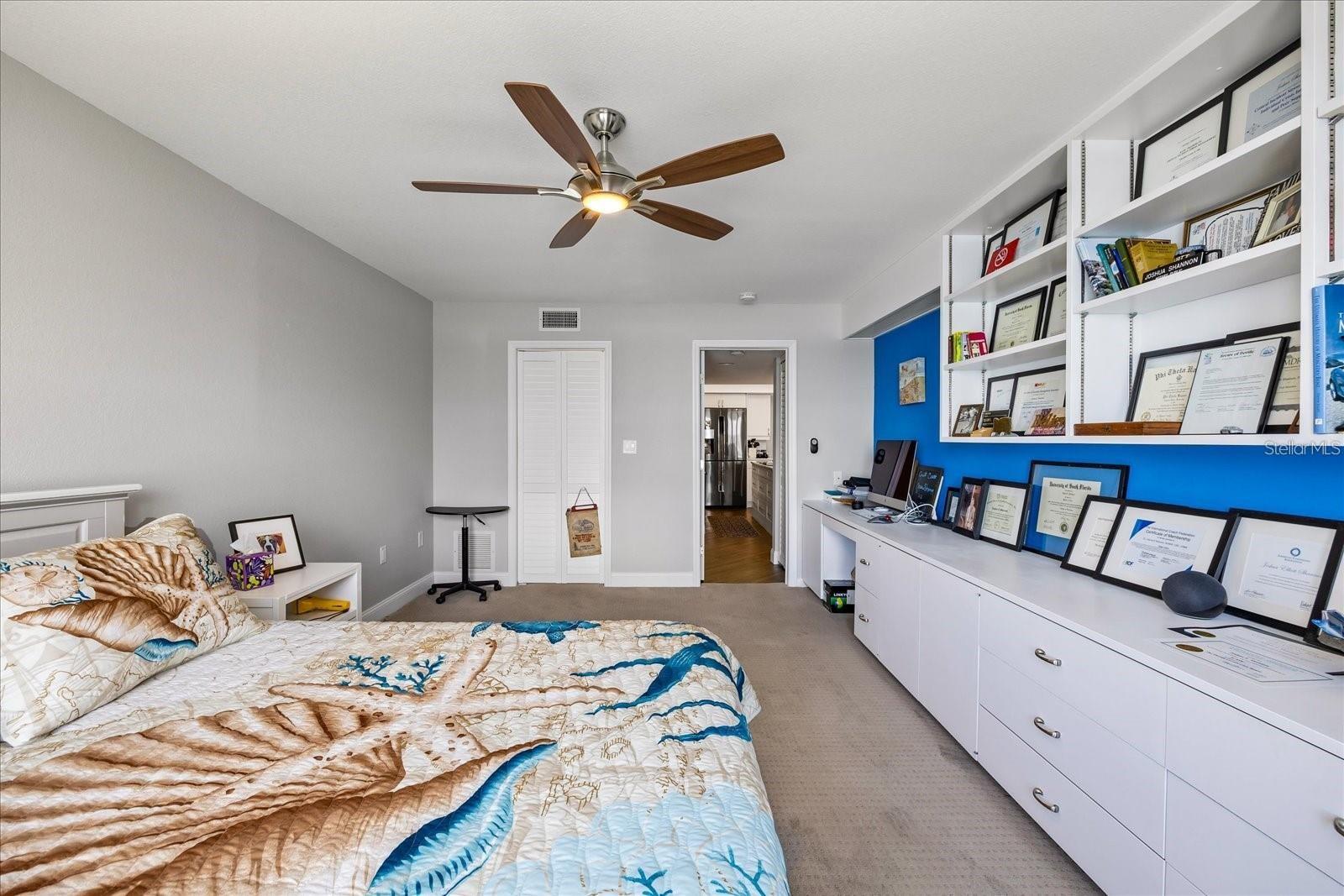 5200 BRITTANY DR S #303 — photo 19