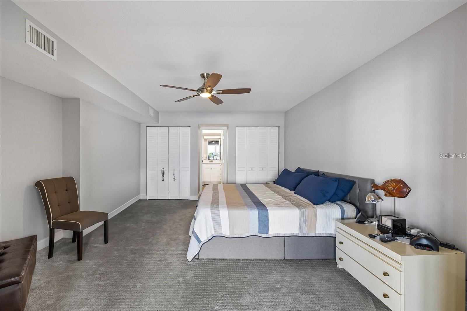 5200 BRITTANY DR S #303 — photo 24