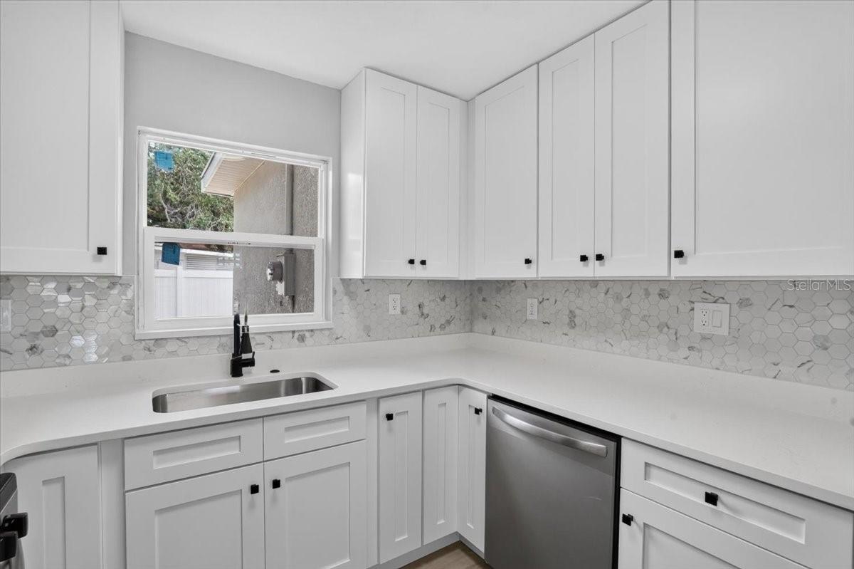 6790 DATE PALM AVE S — photo 9