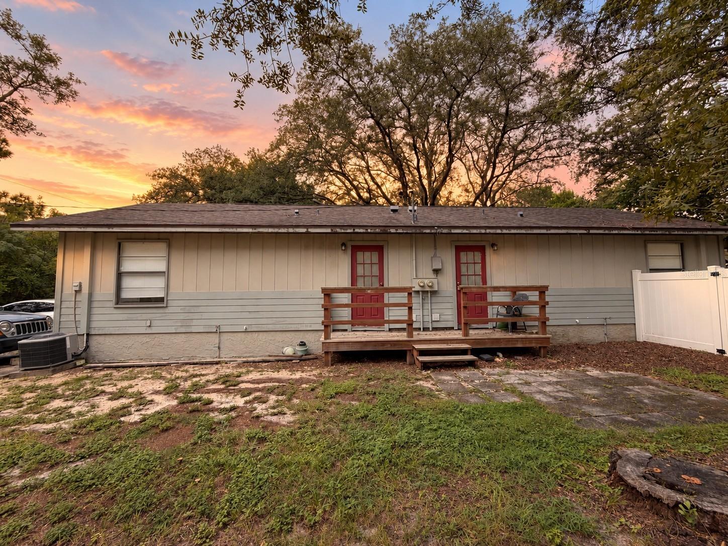 1788 POINSETTIA AVE — photo 11