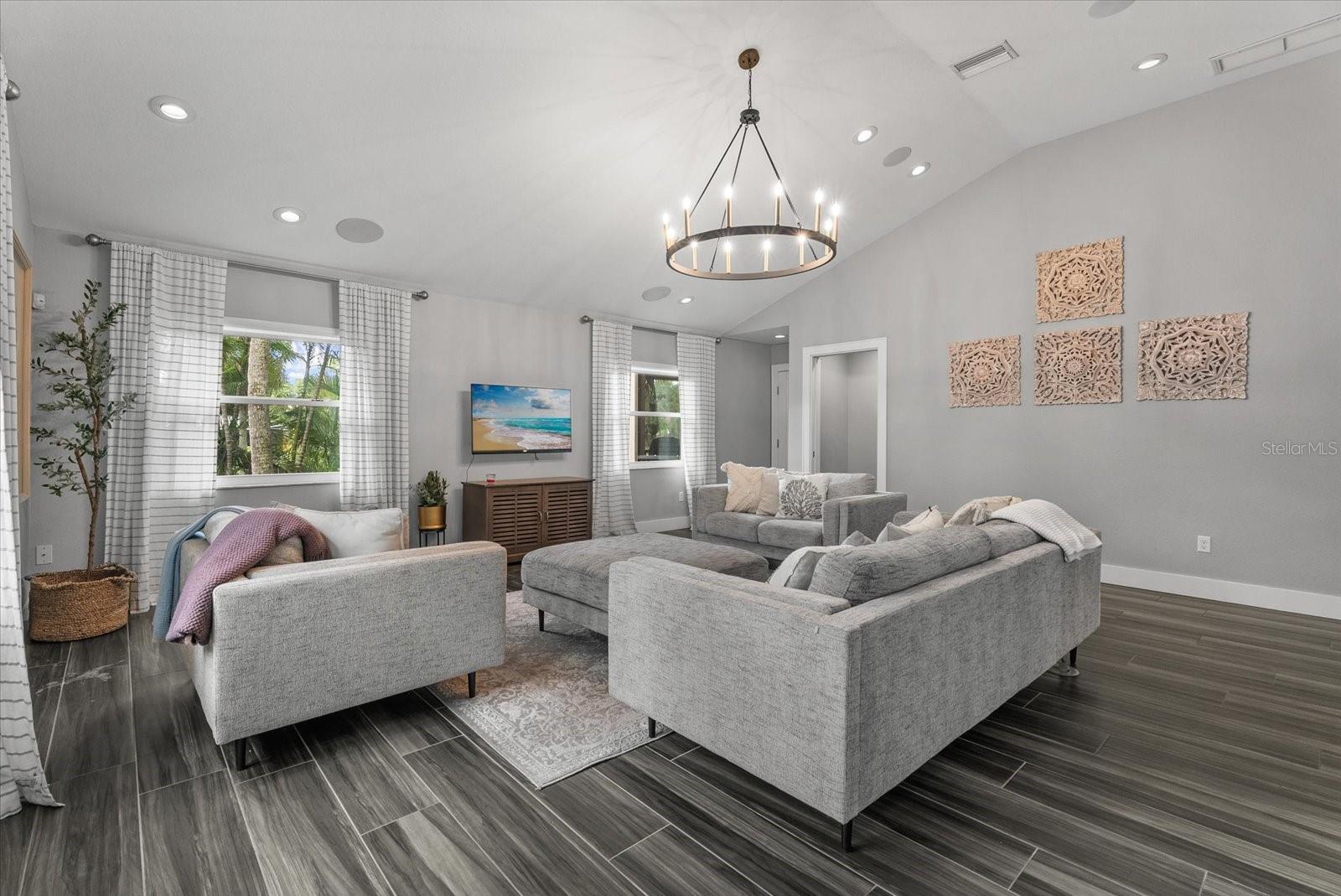 3376 S SECLUSION DR — photo 10