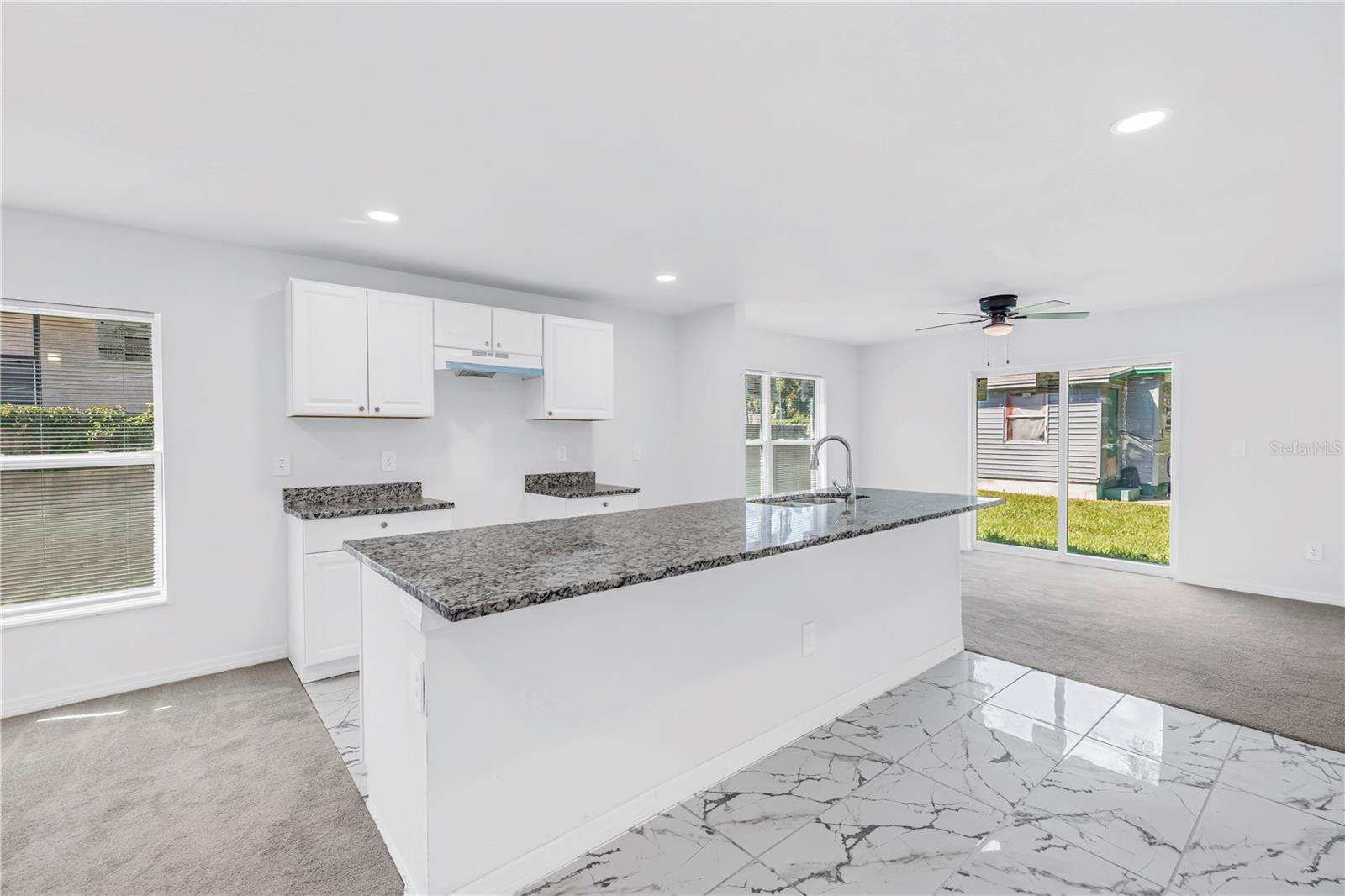 835 QUEENSBORO AVE S — photo 20