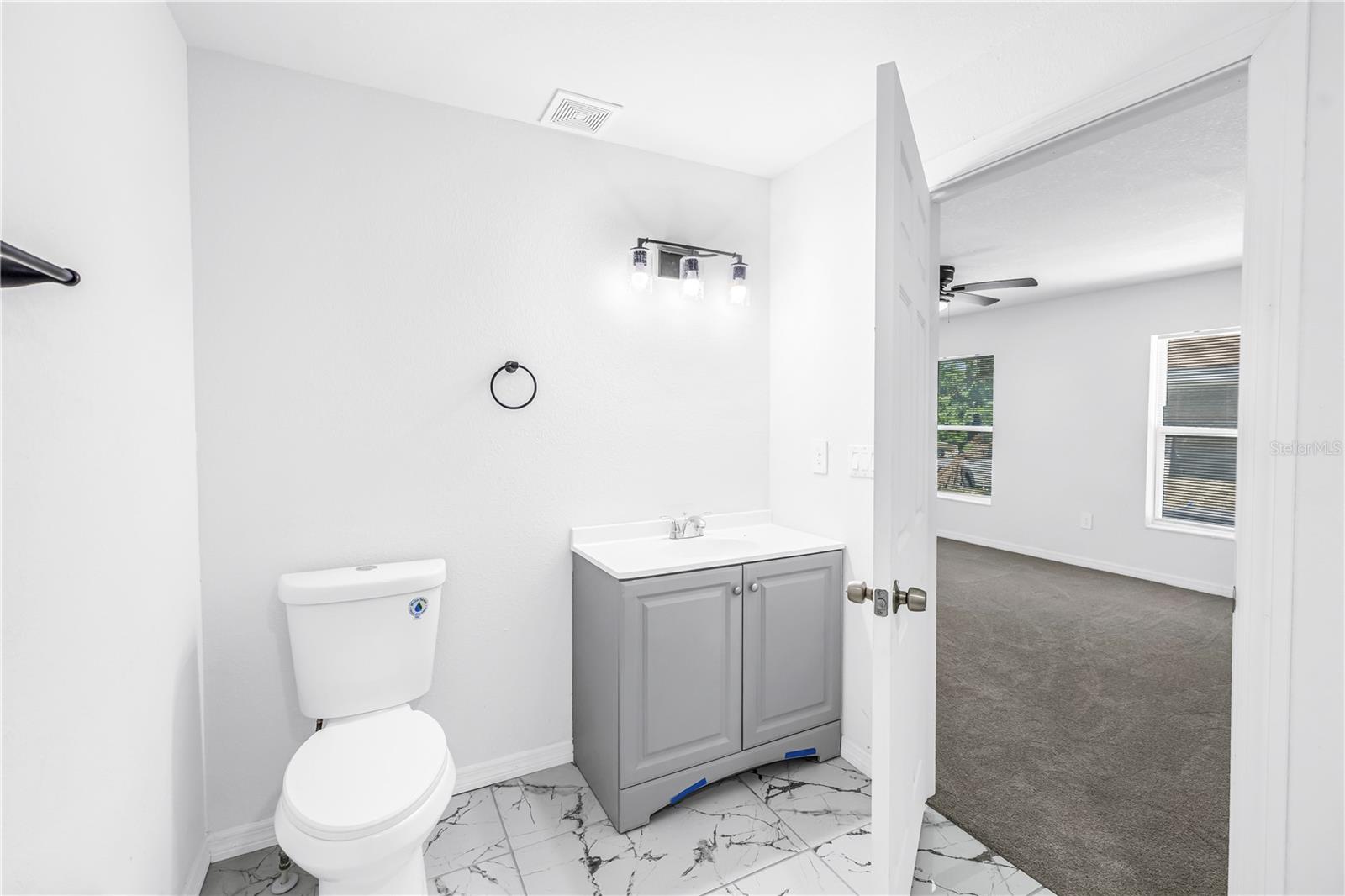 835 QUEENSBORO AVE S — photo 33