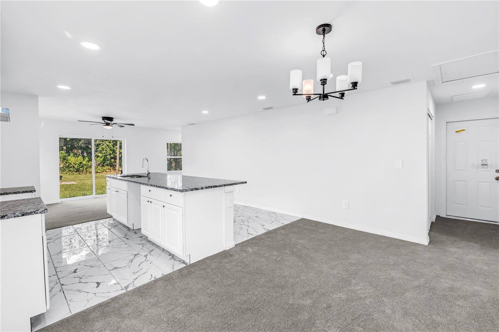 835 QUEENSBORO AVE S — photo 18