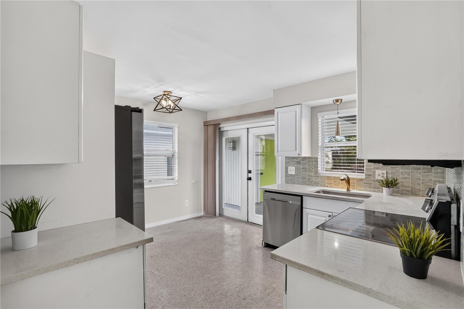 5214 15TH AVE S — photo 12