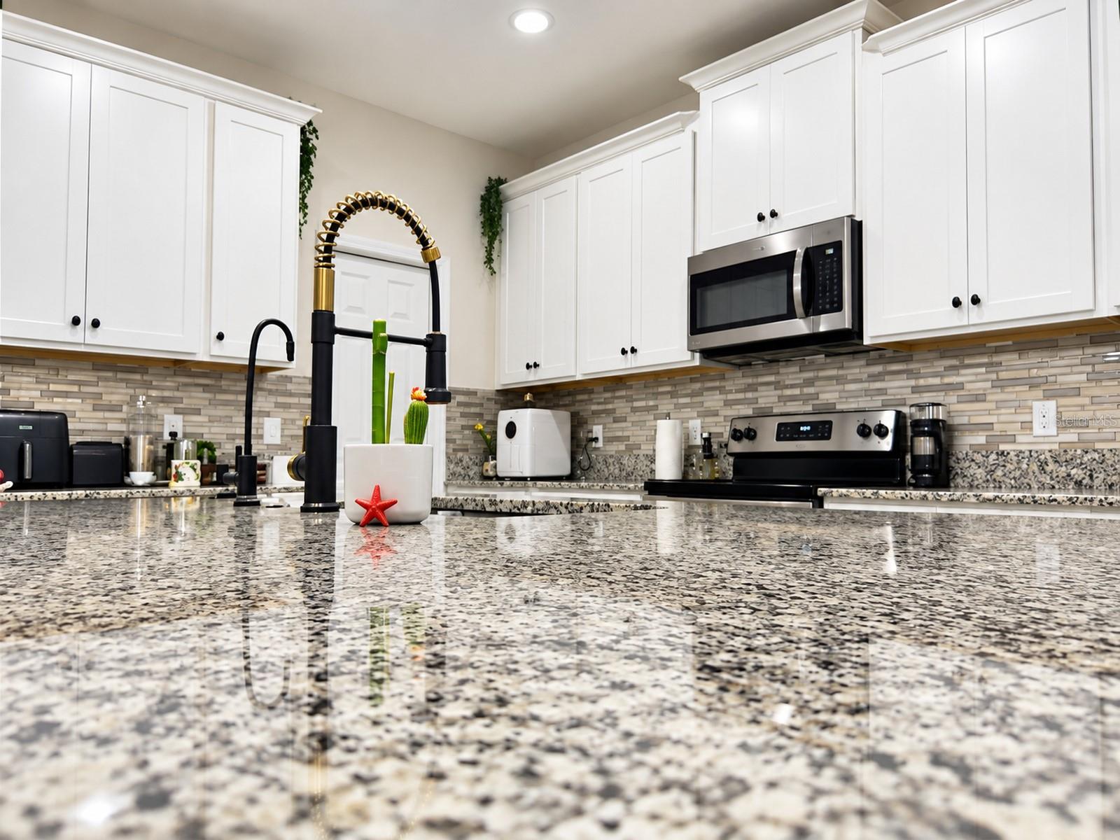 37784 BEACON BRICK DR — photo 5