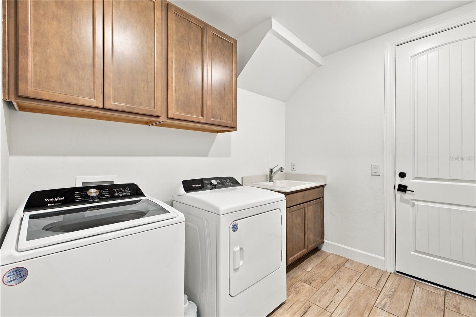 5839 SILVERSIDE PINE CT — photo 39