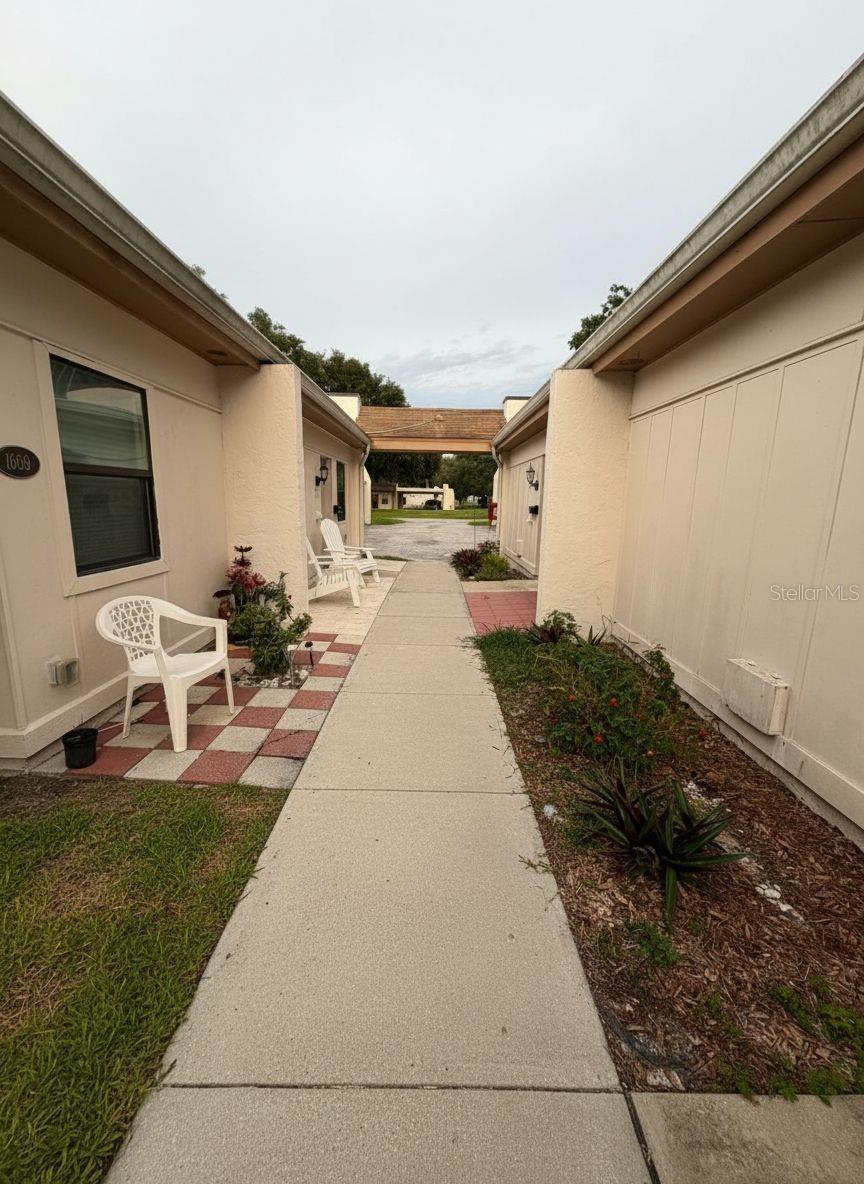 1603 MISSION HILLS BLVD — photo 2
