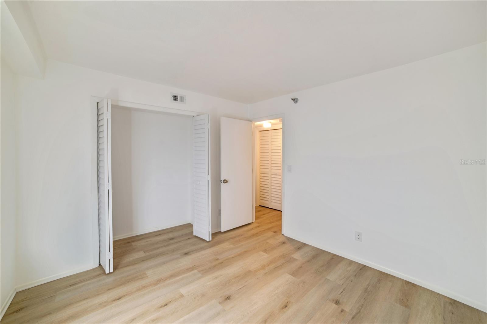 6304 POINTE WEST BLVD #A102 — photo 12