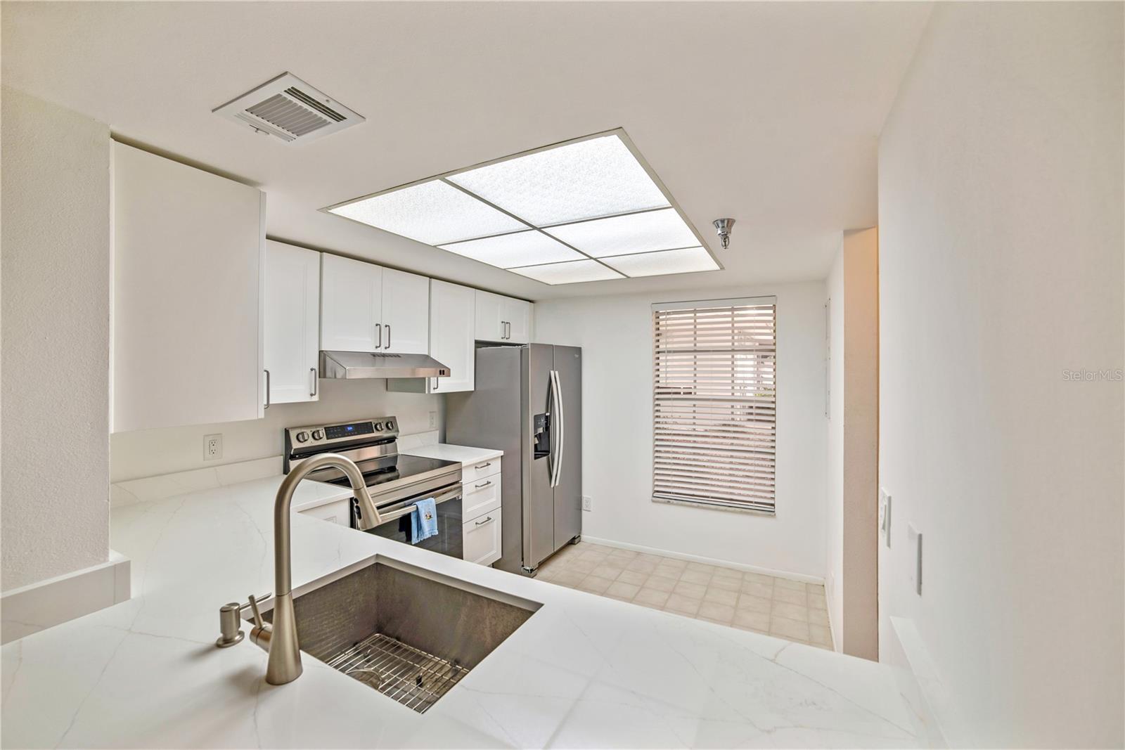 6304 POINTE WEST BLVD #A102 — photo 3