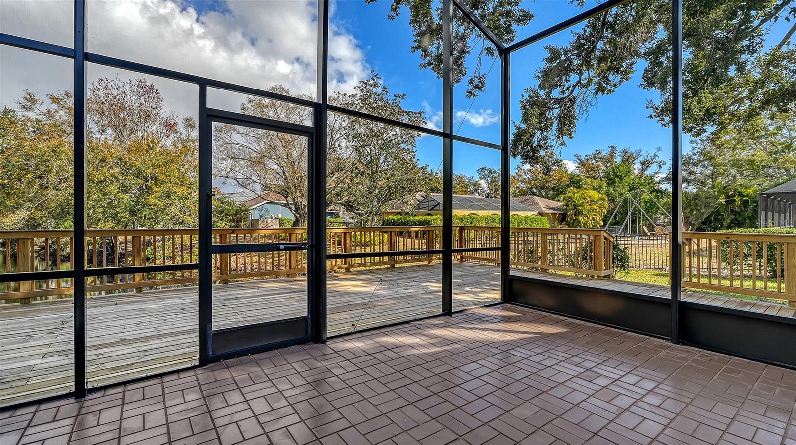 5331 DOMINICA CIR — photo 45