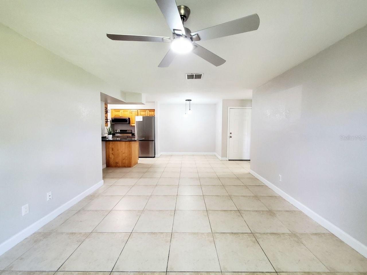 209 RED CEDAR PL #209 — photo 3