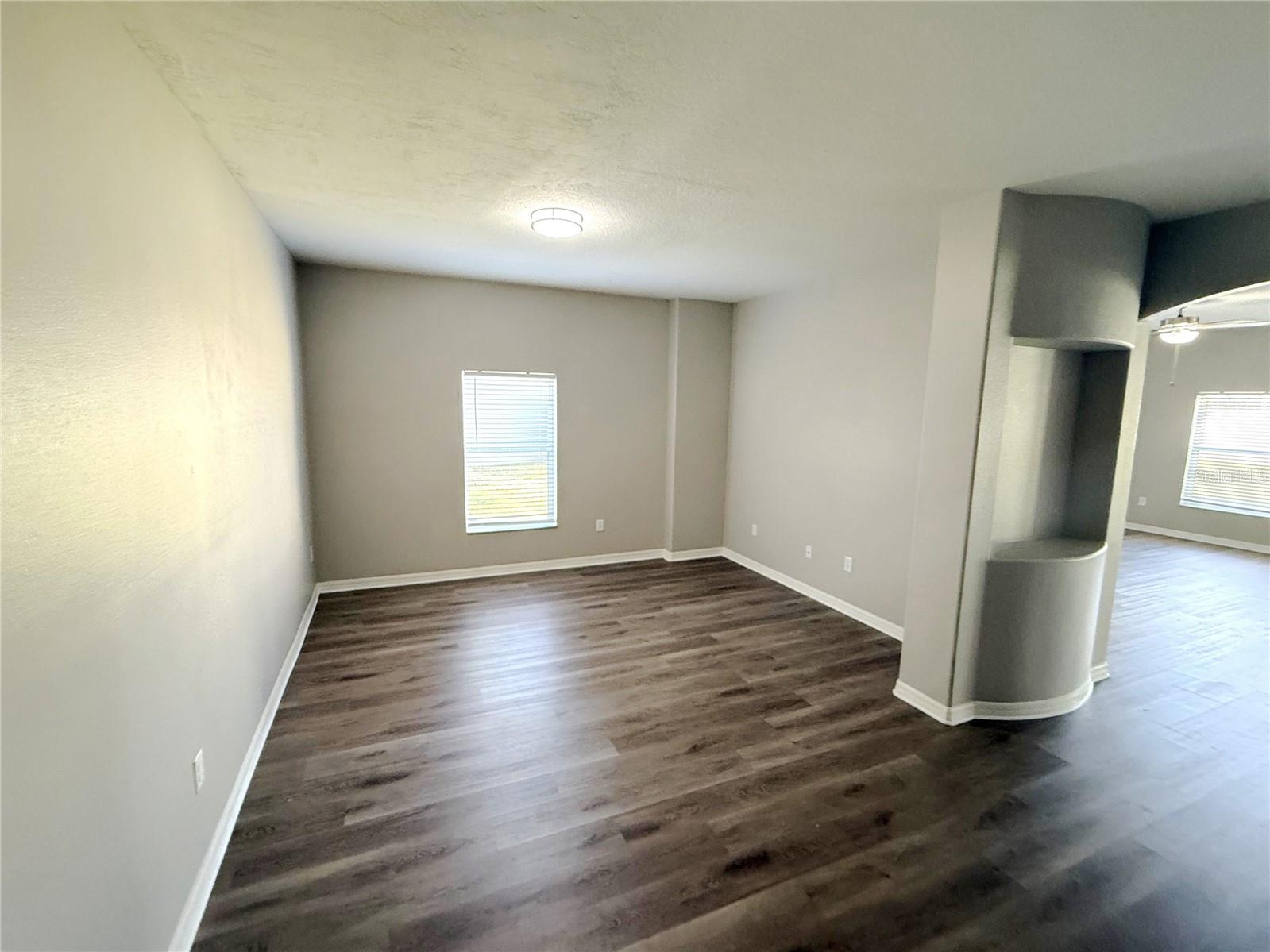 10239 NEWMINSTER LOOP — photo 3