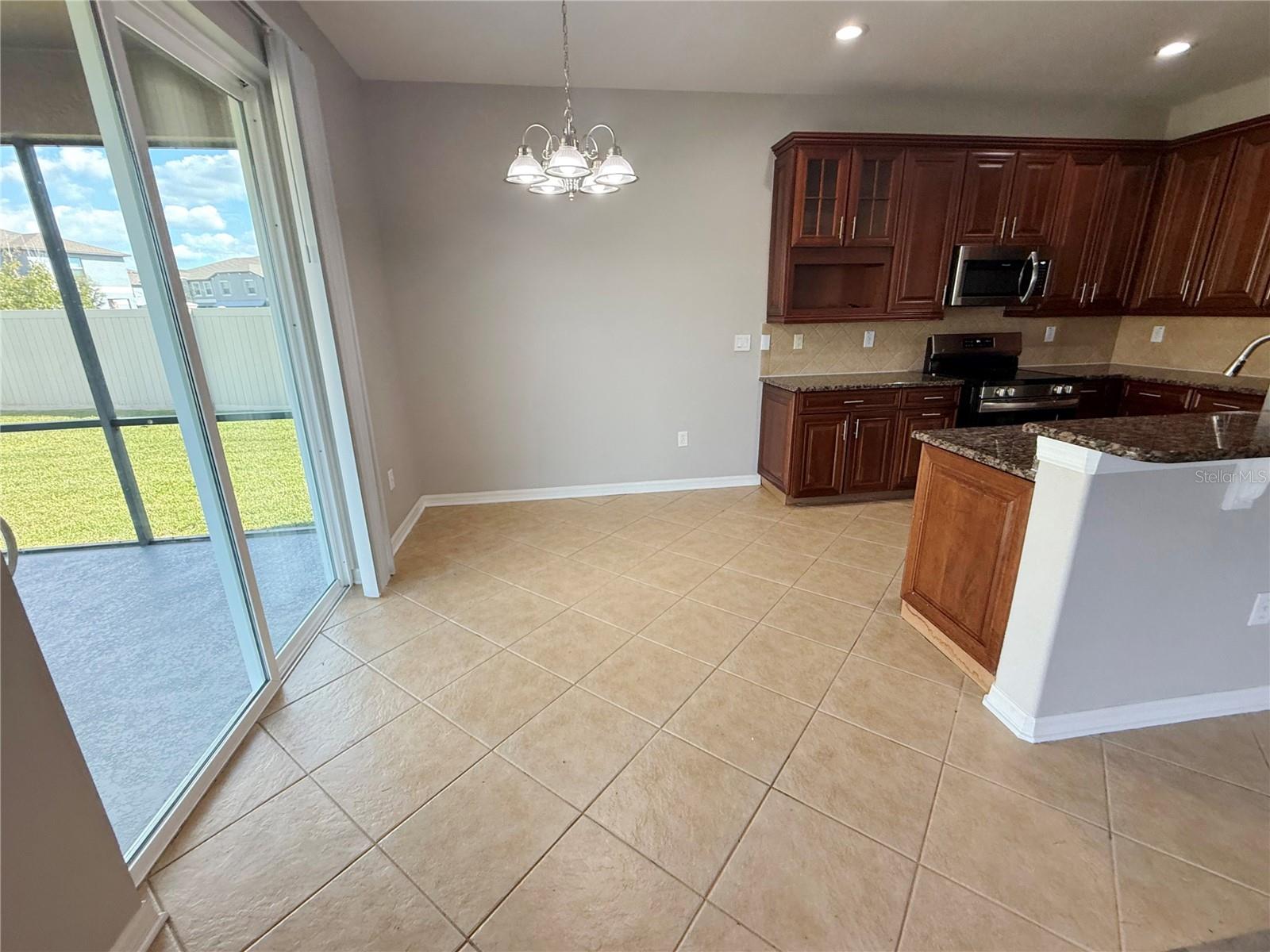 10239 NEWMINSTER LOOP — photo 9
