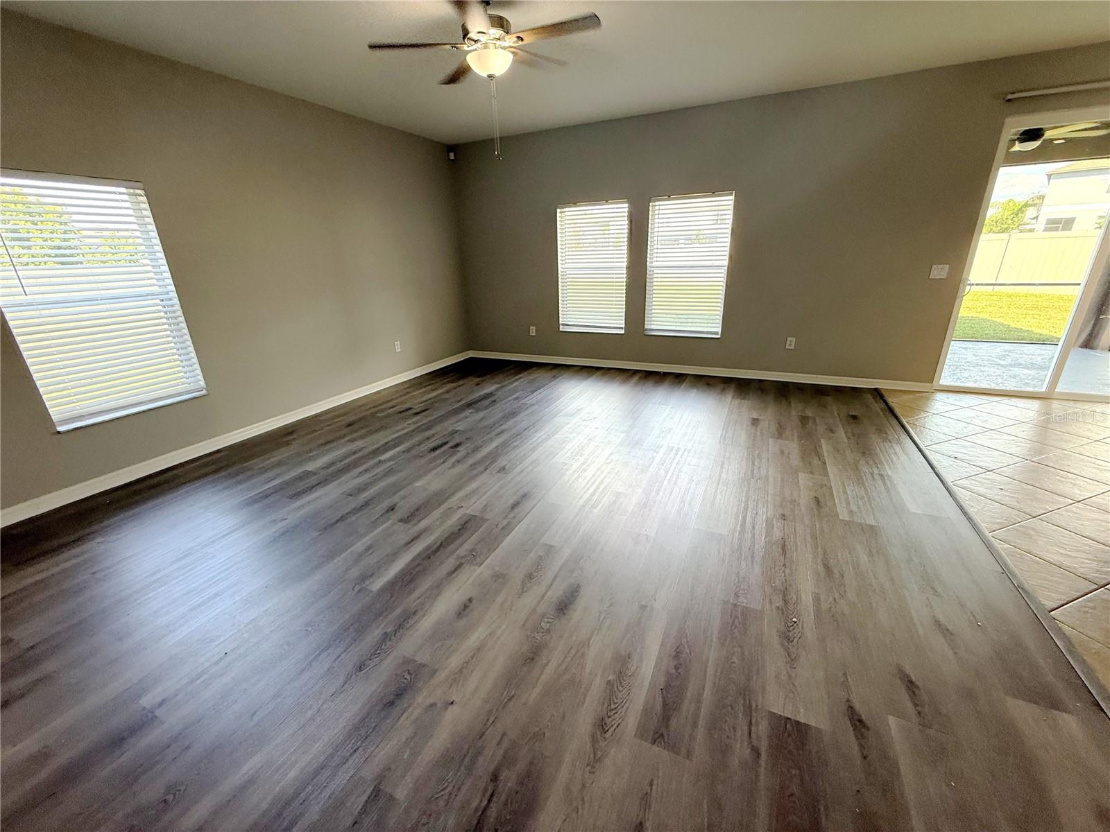 10239 NEWMINSTER LOOP — photo 6