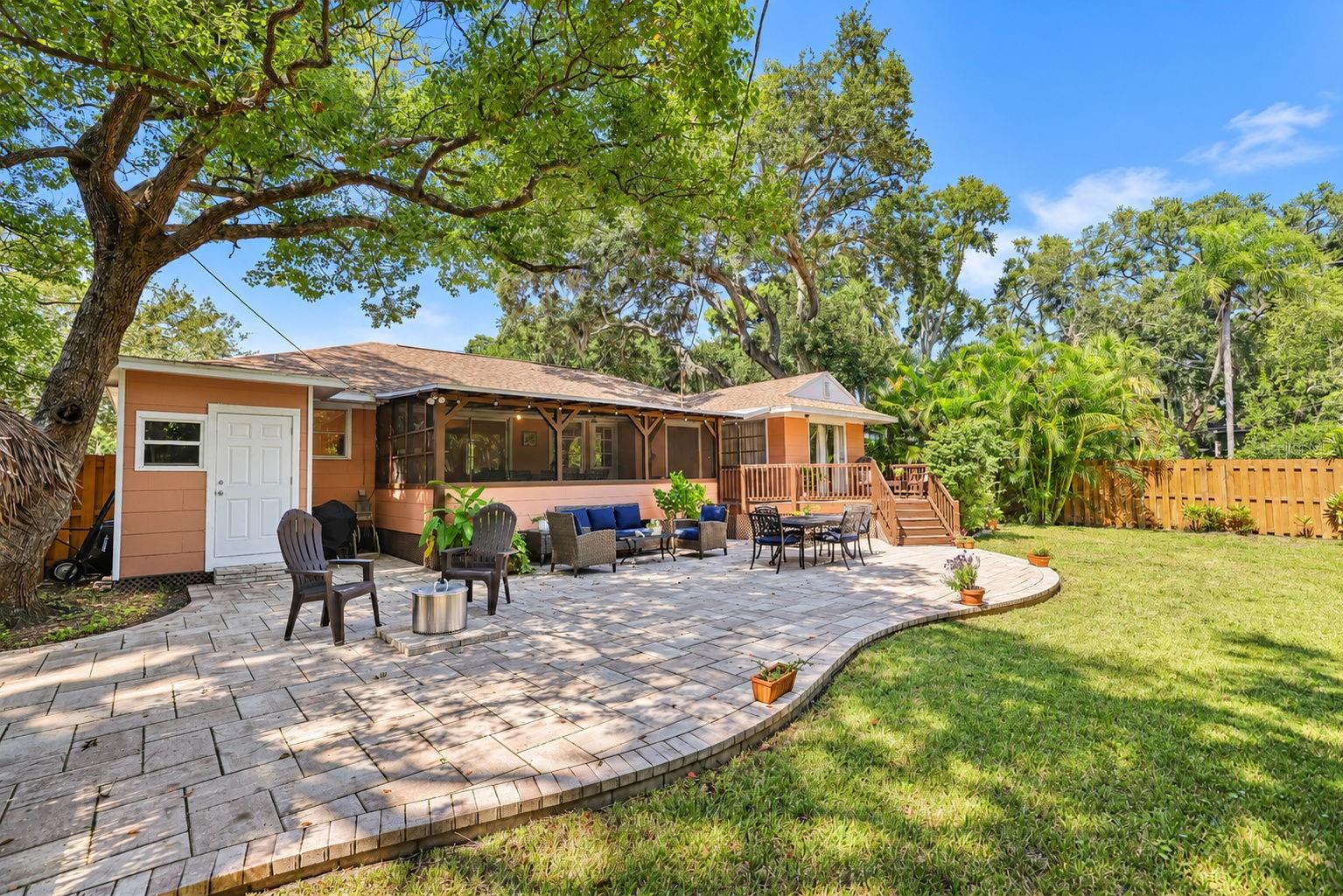 1725 SAN MATEO DR — photo 46