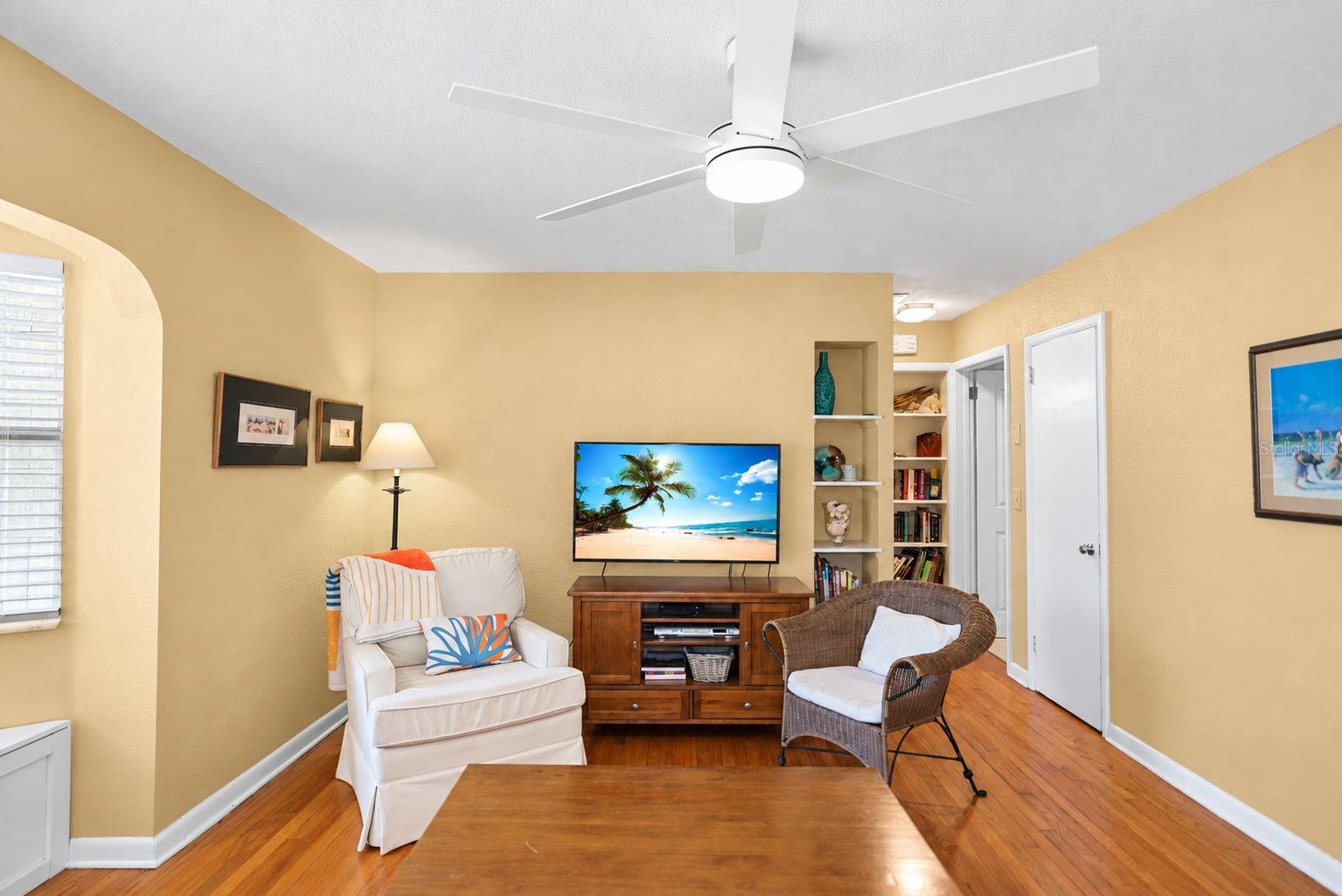 1725 SAN MATEO DR — photo 16