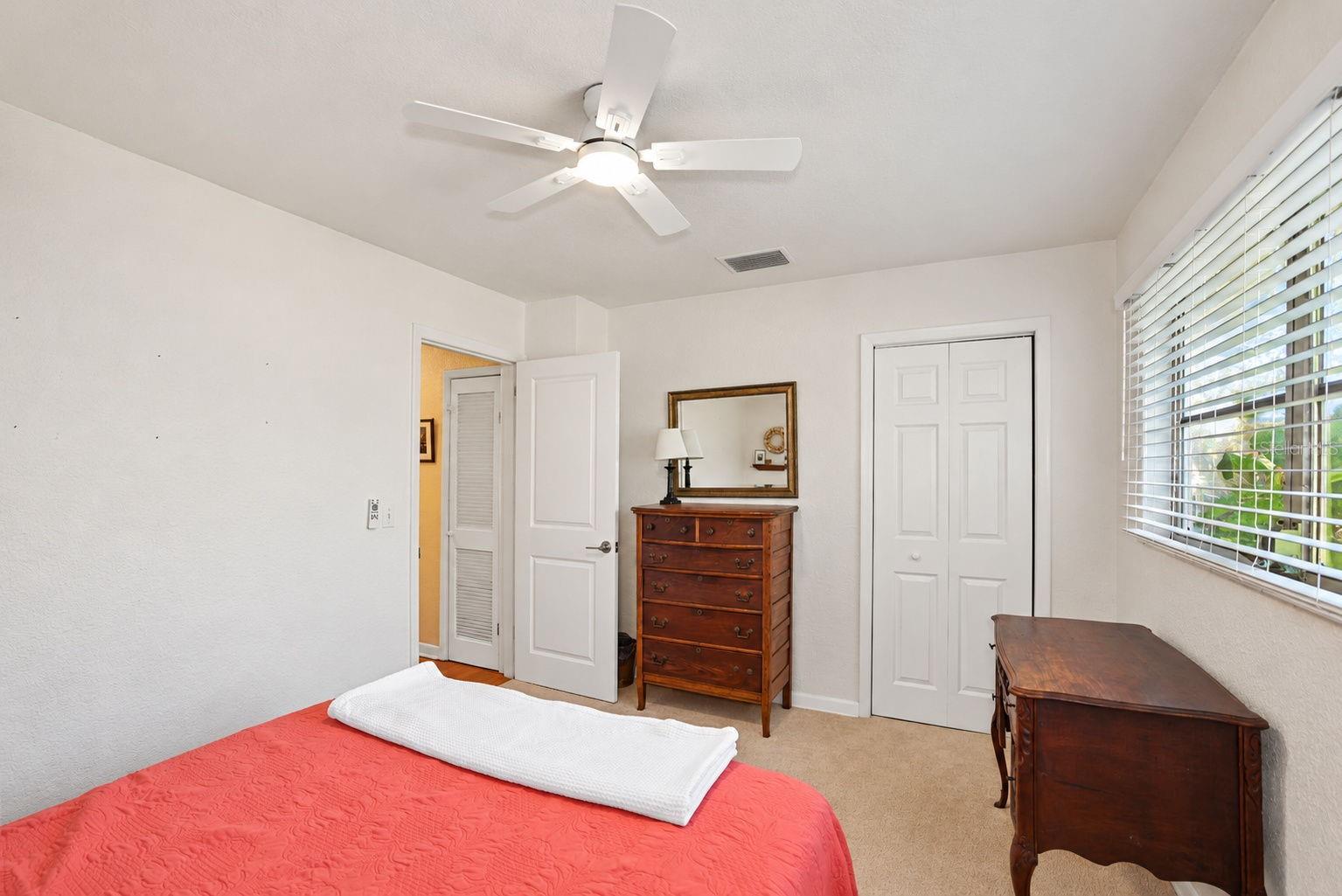 1725 SAN MATEO DR — photo 37