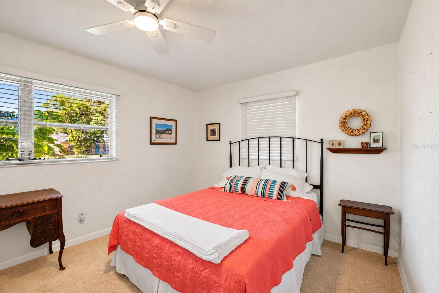 1725 SAN MATEO DR — photo 35