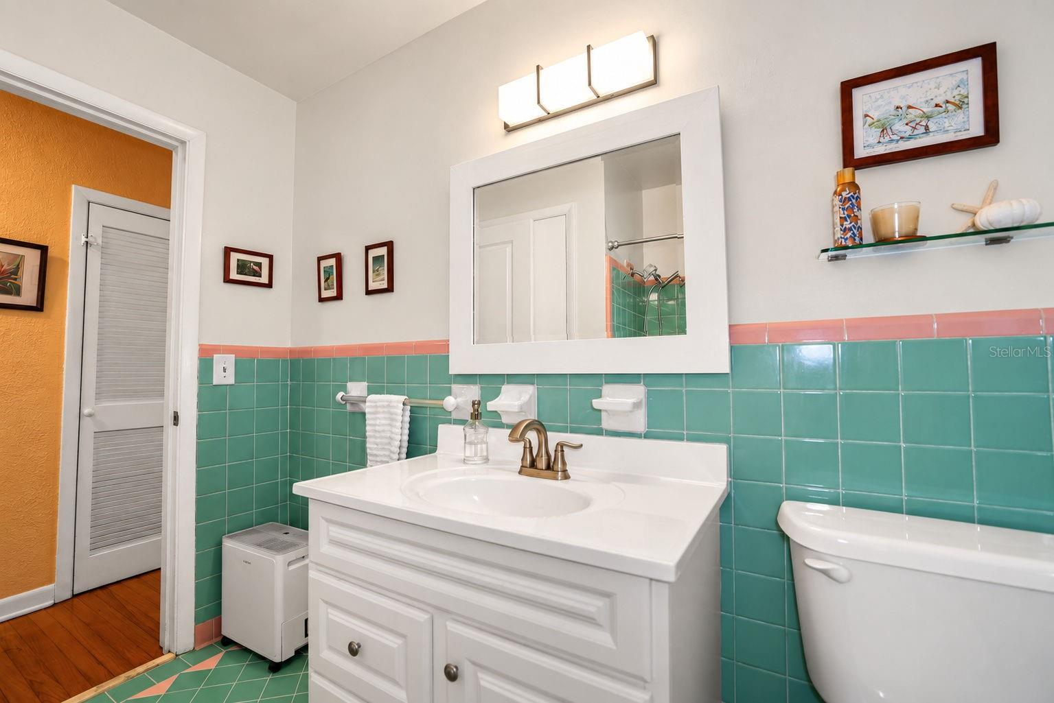 1725 SAN MATEO DR — photo 38