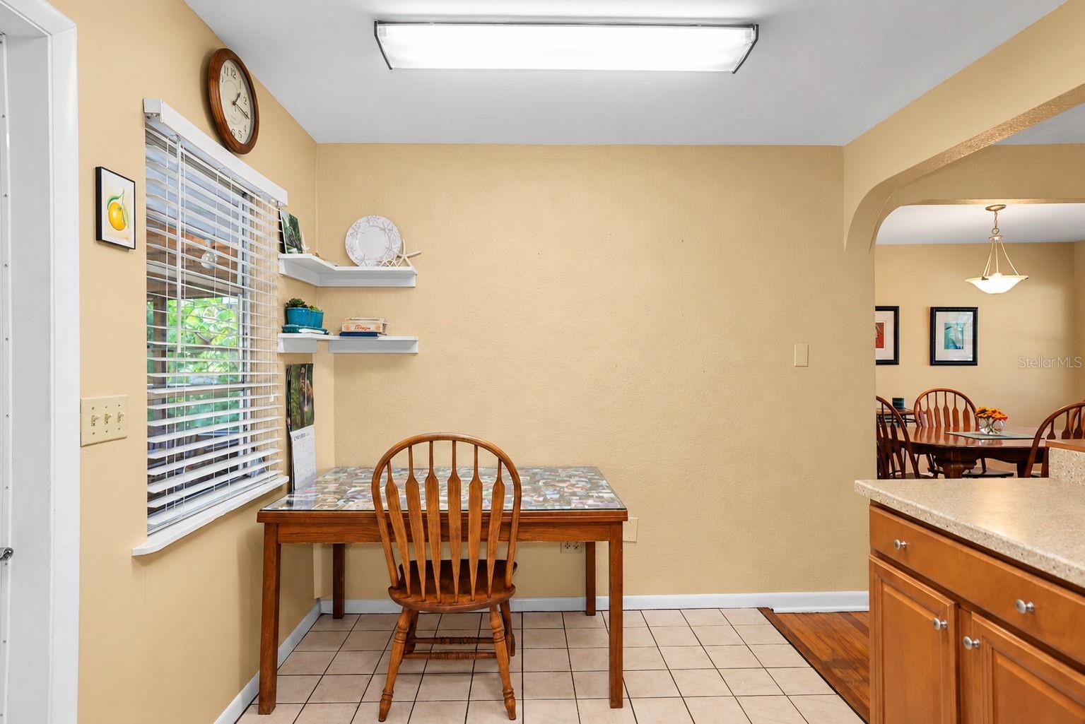 1725 SAN MATEO DR — photo 21